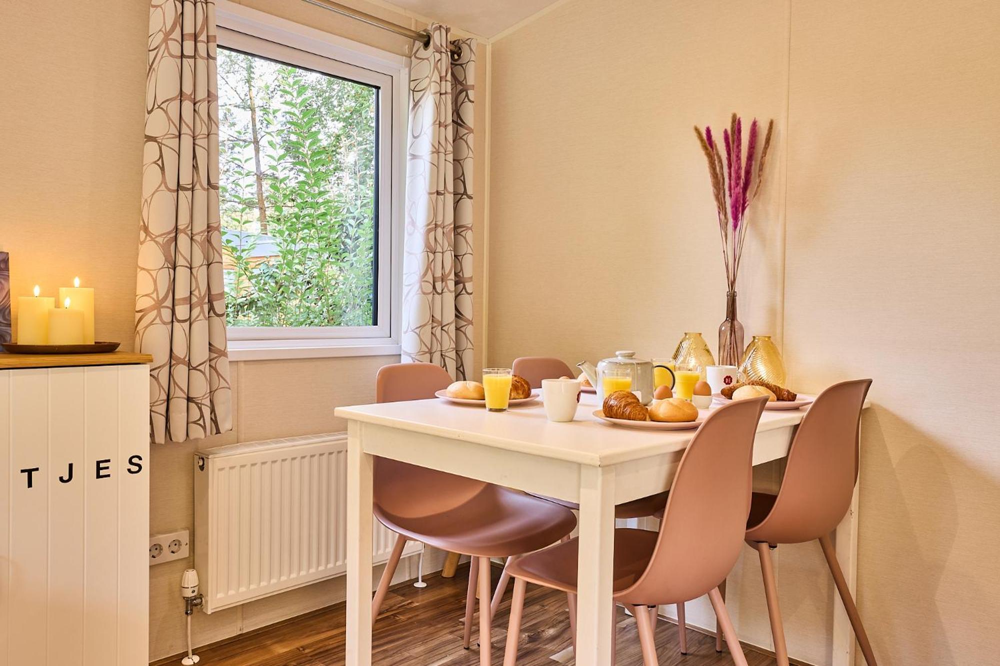 Chalet Huisje Bella Op De Veluwe Max 2 Volwassene Beekbergen Esterno foto